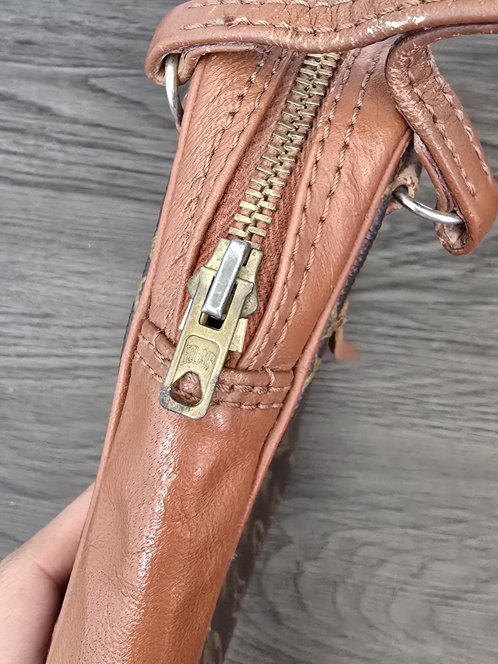 Vintage Louis Vuitton Wristlet - Picture 3 of 16